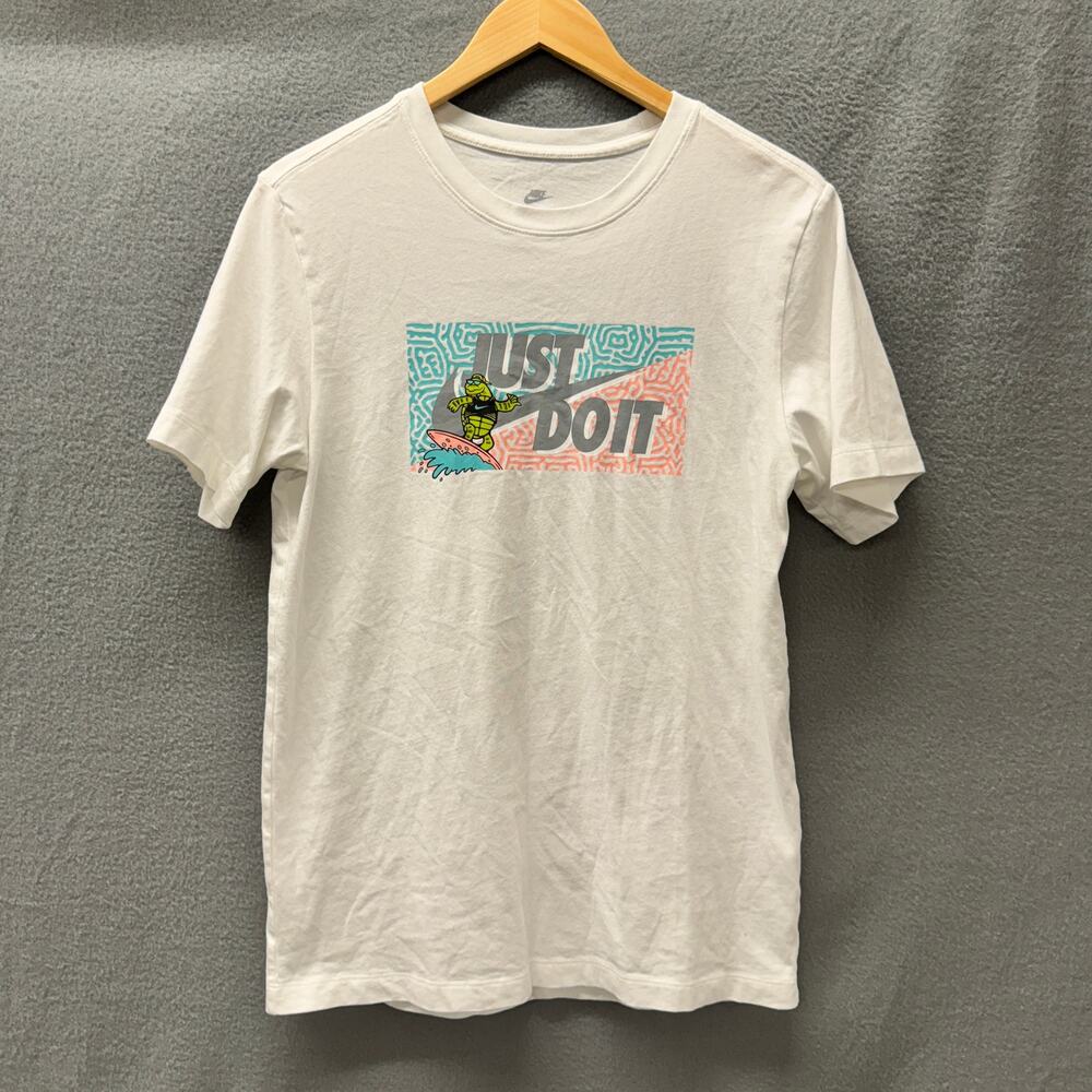 Nike T-Shirt Mens Small White Surfing Turtle Logo Short Sleeve Tee JUST‎ DO IT